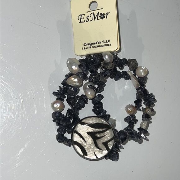 EsMor Three-Strand Chip Bead Bracelet (Lead & Cadmium Free) - Picture 6 of 10